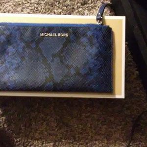 Michael kors clutch purse
